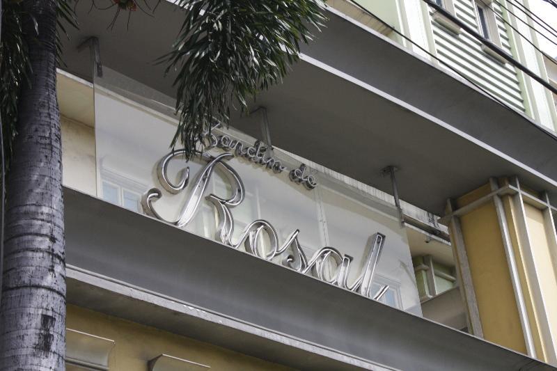 Jardin De Rosal Hotel Pasig City Exterior foto